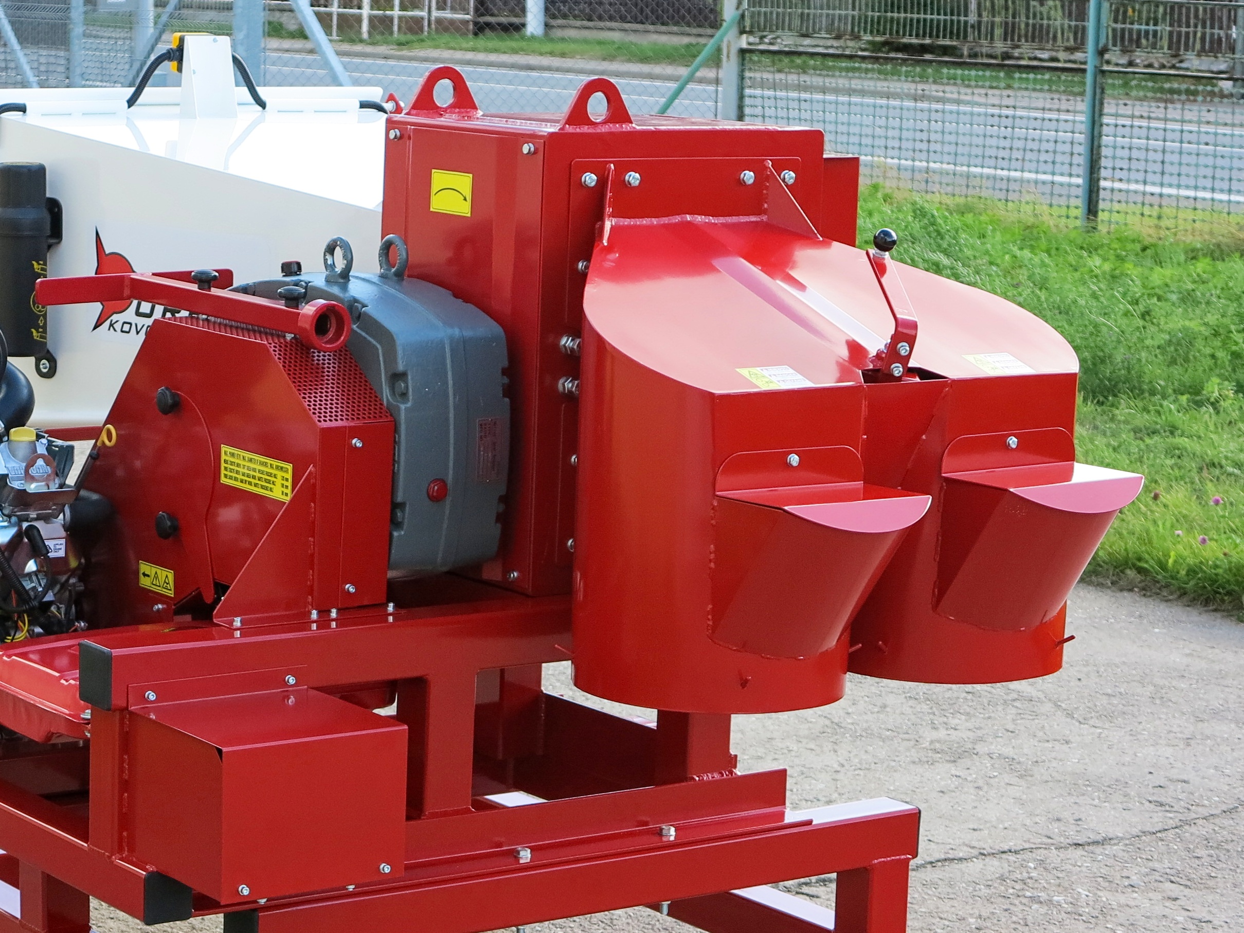 IMG_3795 - dvojitý pytlovač.jpg (1.39 MB)